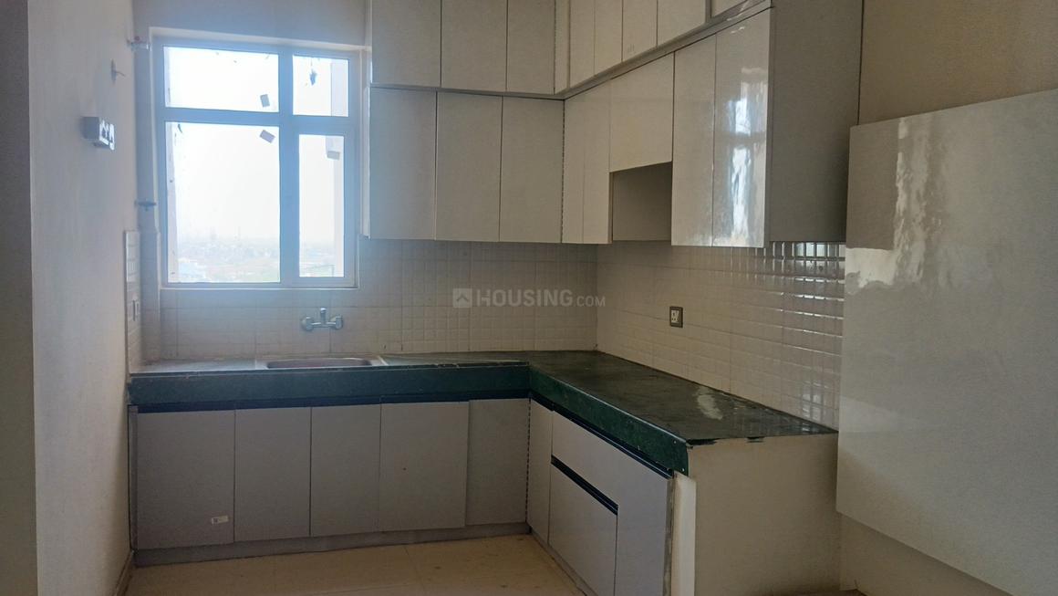 3 BHK for rent in Sector 102, Gurugram — semi-furnished — 750 sq.ft — ROF Aalayas Phase 2