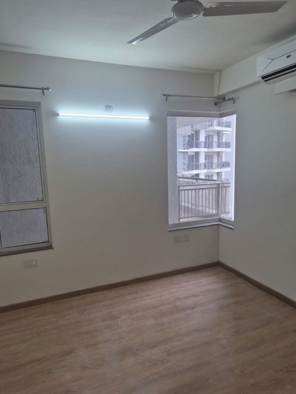 3 BHK for rent in Sector 106, Gurugram — semi-furnished — 1625 sq.ft — Godrej Meridien
