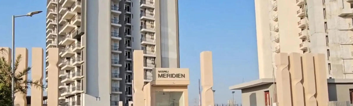 3 BHK for rent in Sector 106, Gurugram — semi-furnished — 1108 sq.ft — Godrej Meridien
