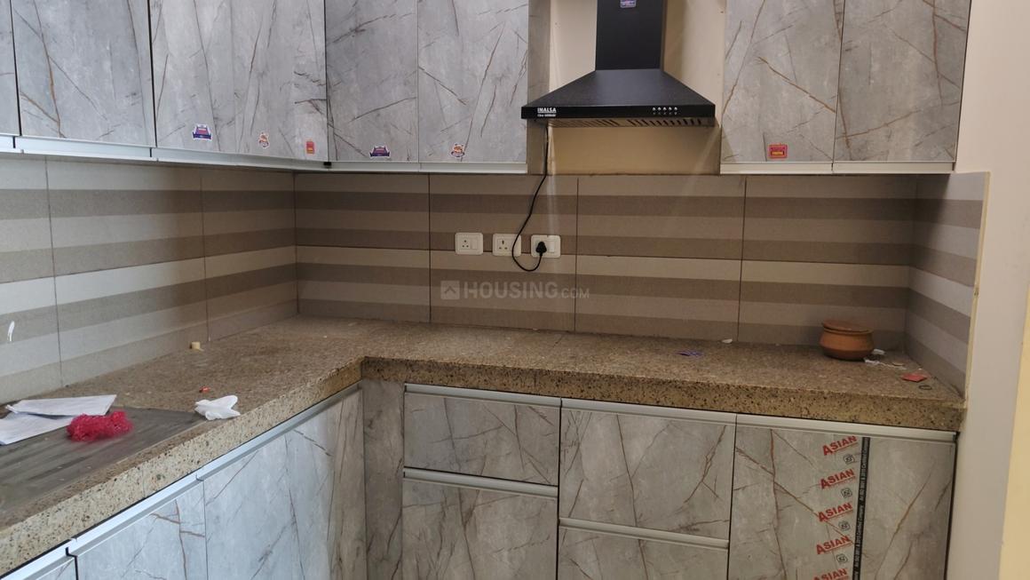 3 BHK for rent in Sector 106, Gurugram — semi-furnished — 1600 sq.ft — Paras Dews