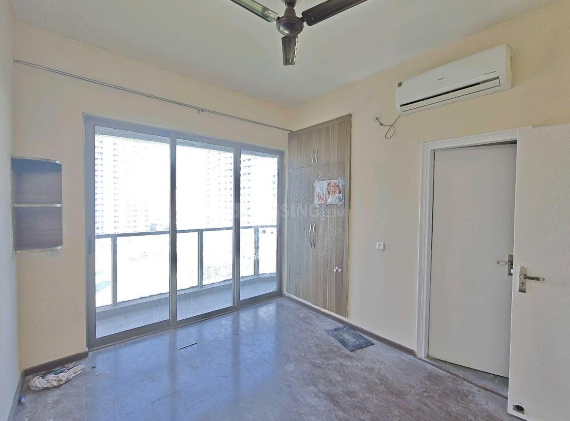 3 BHK for rent in Sector 106, Gurugram — semi-furnished — 1700 sq.ft — Paras Dews