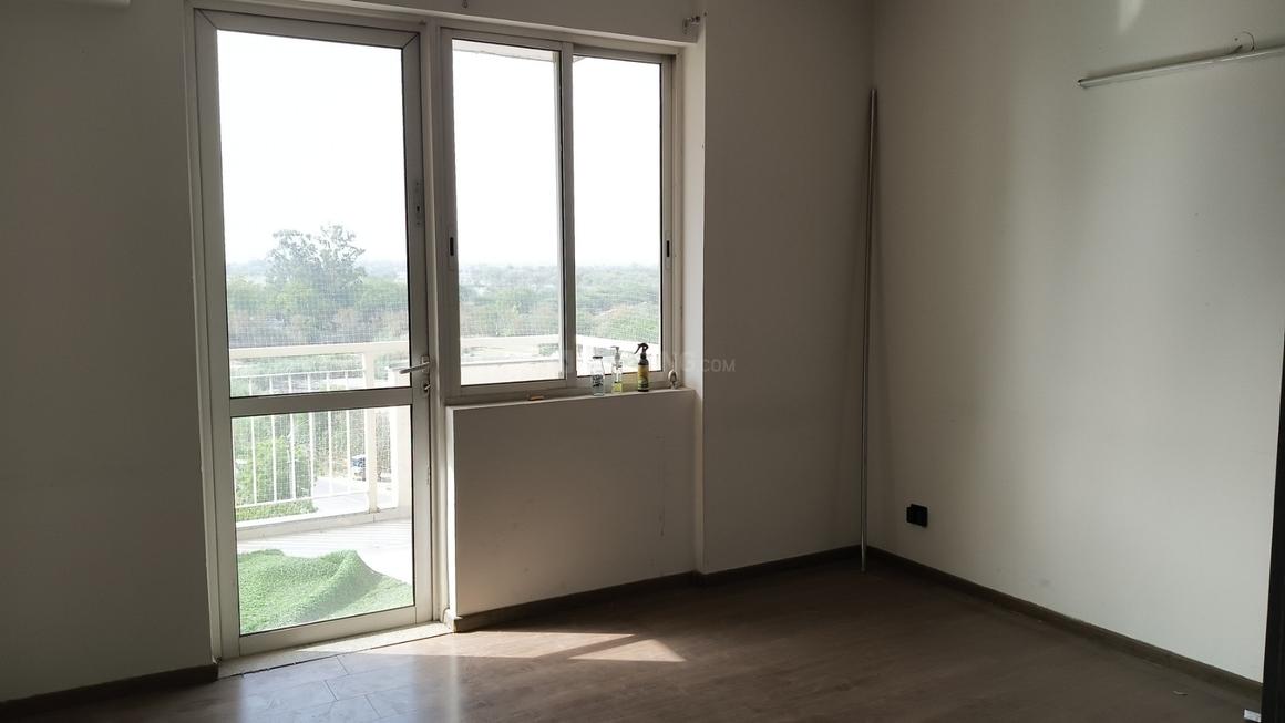 3 BHK for rent in Sector 107, Gurugram — semi-furnished — 1000 sq.ft — M3M Woodshire