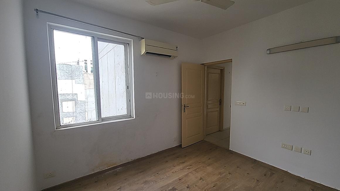 3 BHK for rent in Sector 108, Gurugram — semi-furnished — 1558 sq.ft — Experion The Heartsong