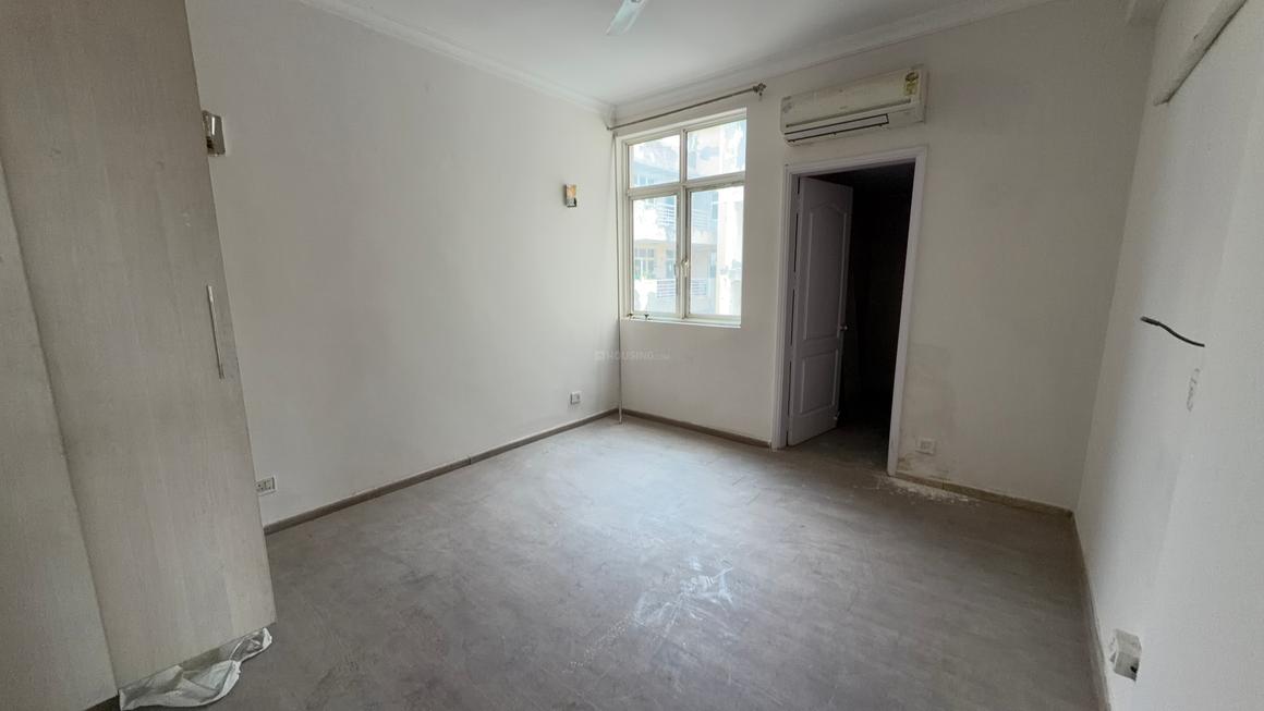 3 BHK for rent in Sector 109, Gurugram — semi-furnished — 1497 sq.ft — Raheja Shilas