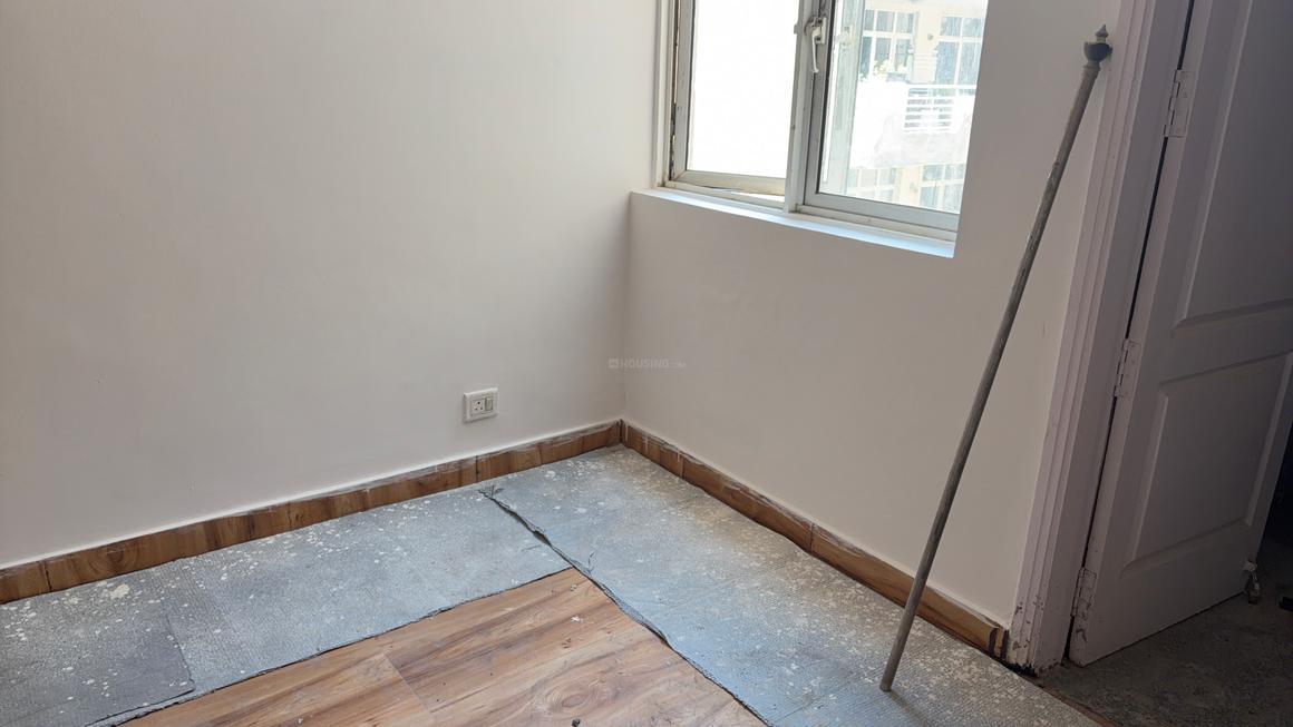 3 BHK for rent in Sector 109, Gurugram — semi-furnished — 1497 sq.ft — Raheja Atharva