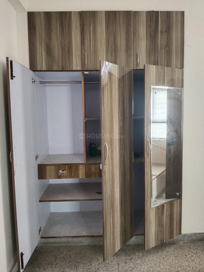 3 BHK for rent in Sector 10A, Gurugram — semi-furnished — 1950 sq.ft — Ekta Apartments