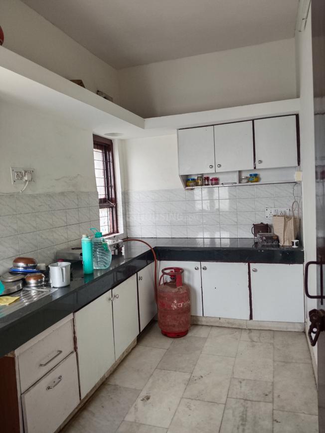 3 BHK for rent in Sector 10A, Gurugram — semi-furnished — 1850 sq.ft — Ekta Apartments