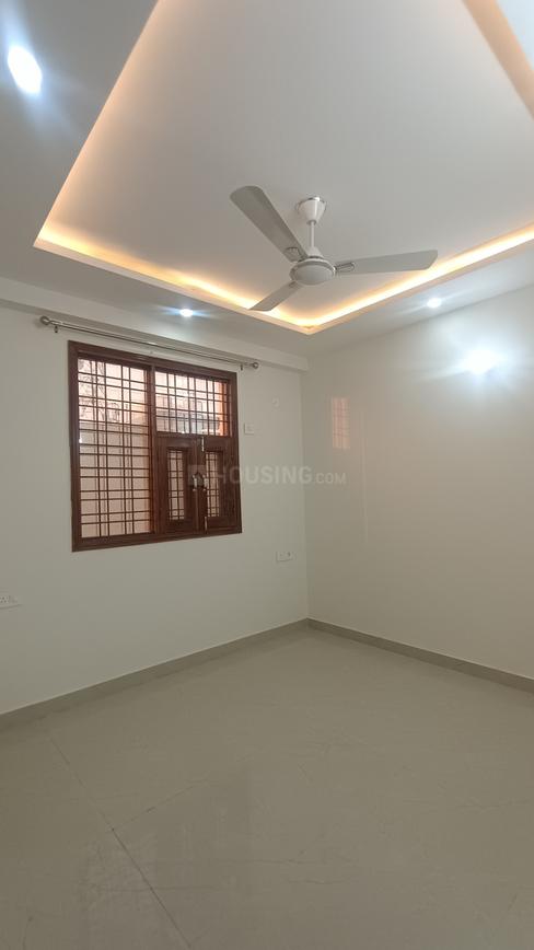 3 BHK for rent in Sector 11, Gurugram — semi-furnished — 1300 sq.ft