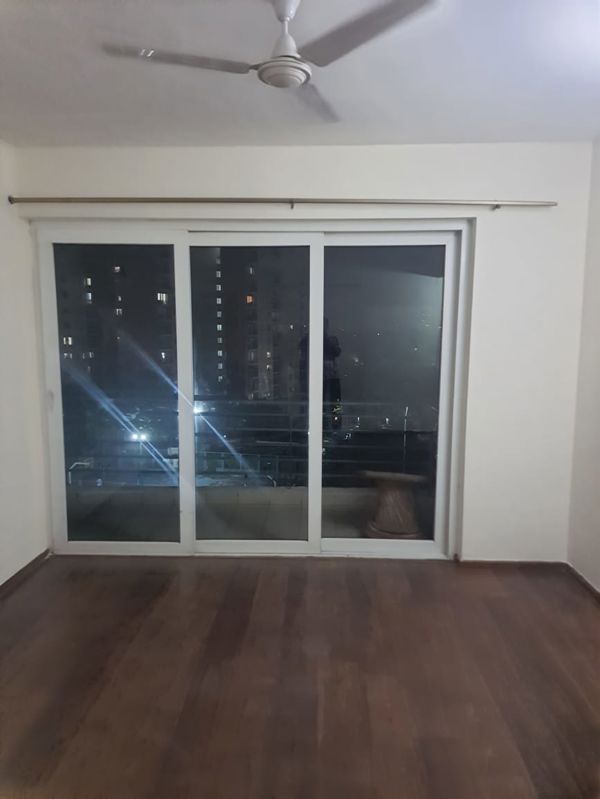 3 BHK for rent in Sector 110a, Gurugram — semi-furnished — 1954 sq.ft — Mahindra Aura