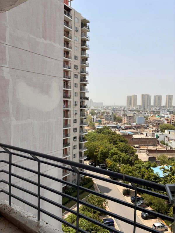3 BHK for rent in Sector 110a, Gurugram — semi-furnished — 1615 sq.ft — Mahindra Aura
