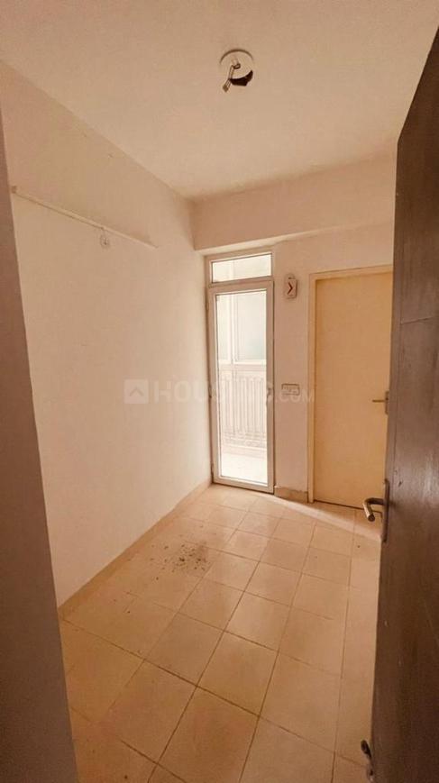 3 BHK for rent in Sector 110A, Gurugram — semi-furnished — 1700 sq.ft — Puri Diplomatic Greens