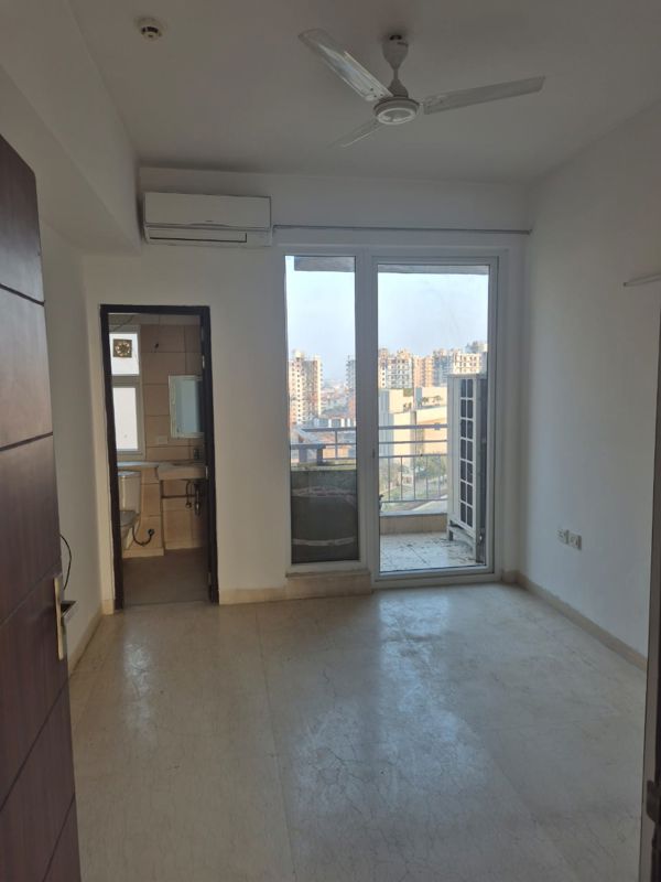 3 BHK for rent in Sector 111, Gurugram — semi-furnished — 1700 sq.ft — Puri Diplomatic Greens Phase I