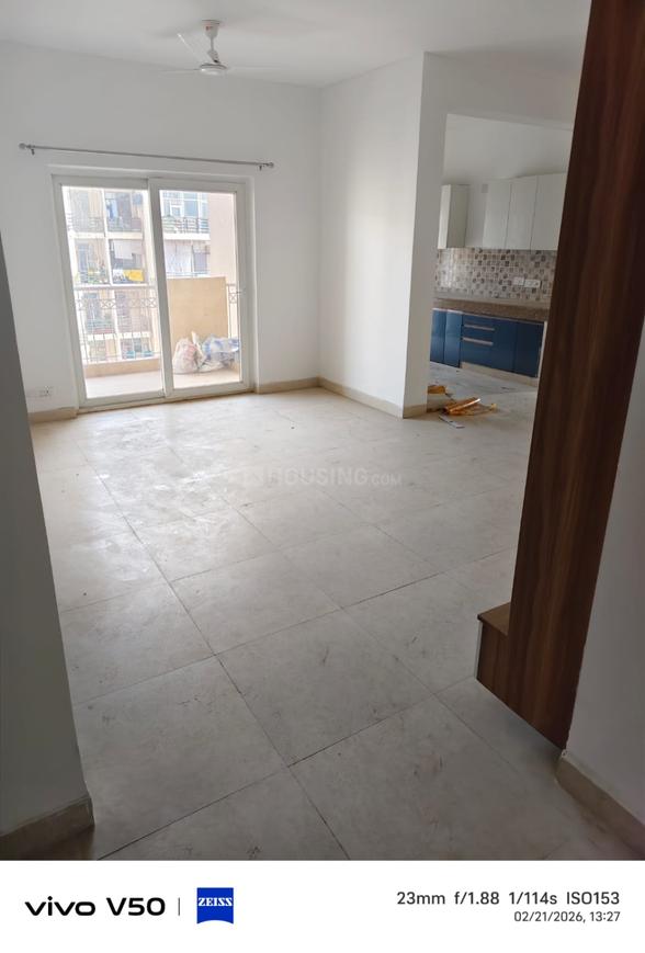 3 BHK for rent in Sector 111, Gurugram — semi-furnished — 2100 sq.ft — Tashee Capital Gateway