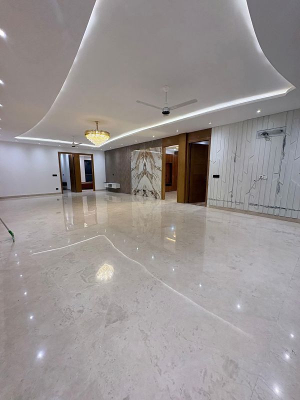 3 BHK for rent in Sector 111, Gurugram — semi-furnished — 1990 sq.ft — Tashee Capital Gateway