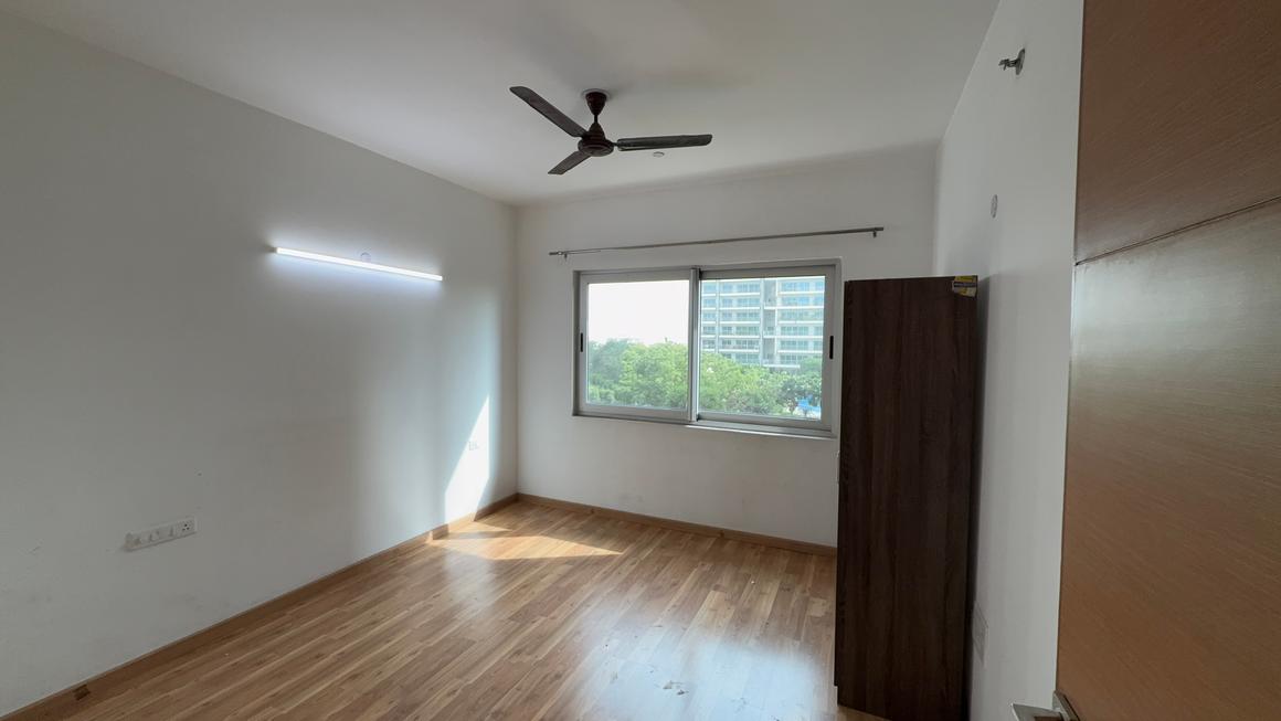 3 BHK for rent in Sector 112, Gurugram — unfurnished — 1480 sq.ft — Tata Gurgaon Gateway