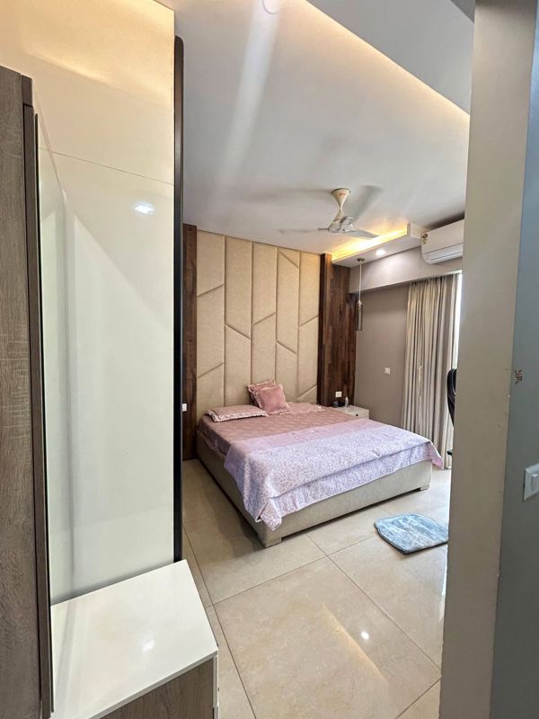 3 BHK for rent in Sector 113, Gurugram — semi-furnished — 2560 sq.ft — Tata La Vida