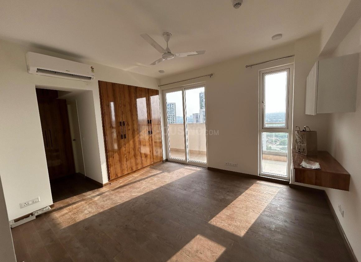 3 BHK for rent in Sector 113, Gurugram — semi-furnished — 2217 sq.ft — TATA La Vida