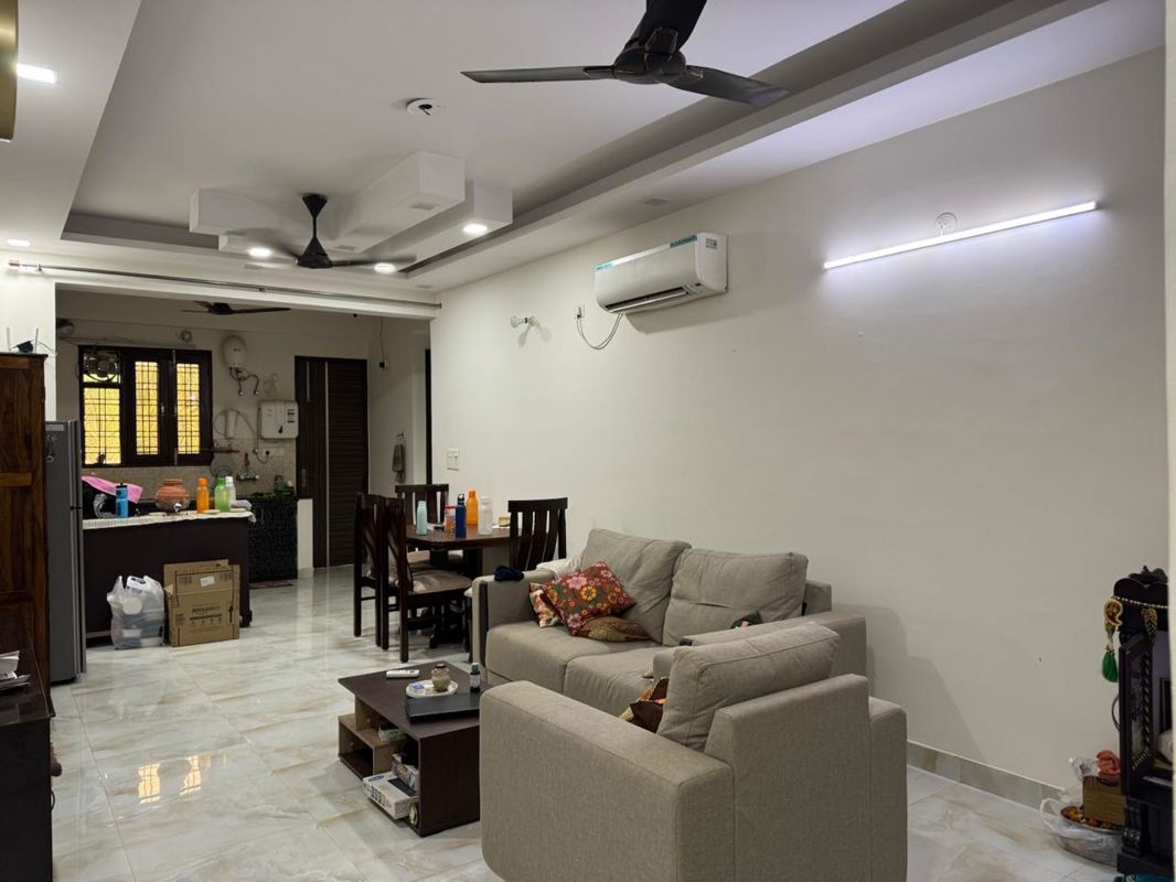 3 BHK for rent in Sector 14, Gurugram — semi-furnished — 1500 sq.ft — Old DLF Colony