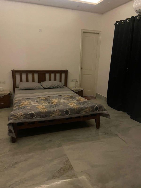 3 BHK for rent in Sector 15, Gurugram — furnished — 2580 sq.ft