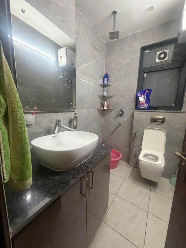 3 BHK for rent in Sector 15, Gurugram — semi-furnished — 250 sq.ft