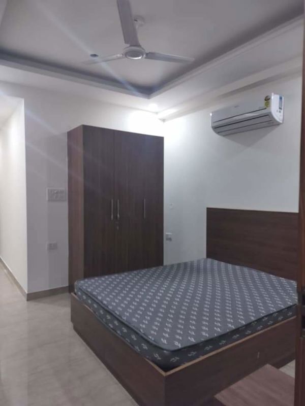 3 BHK for rent in Sector 15 ii, Gurugram — furnished — 2000 sq.ft