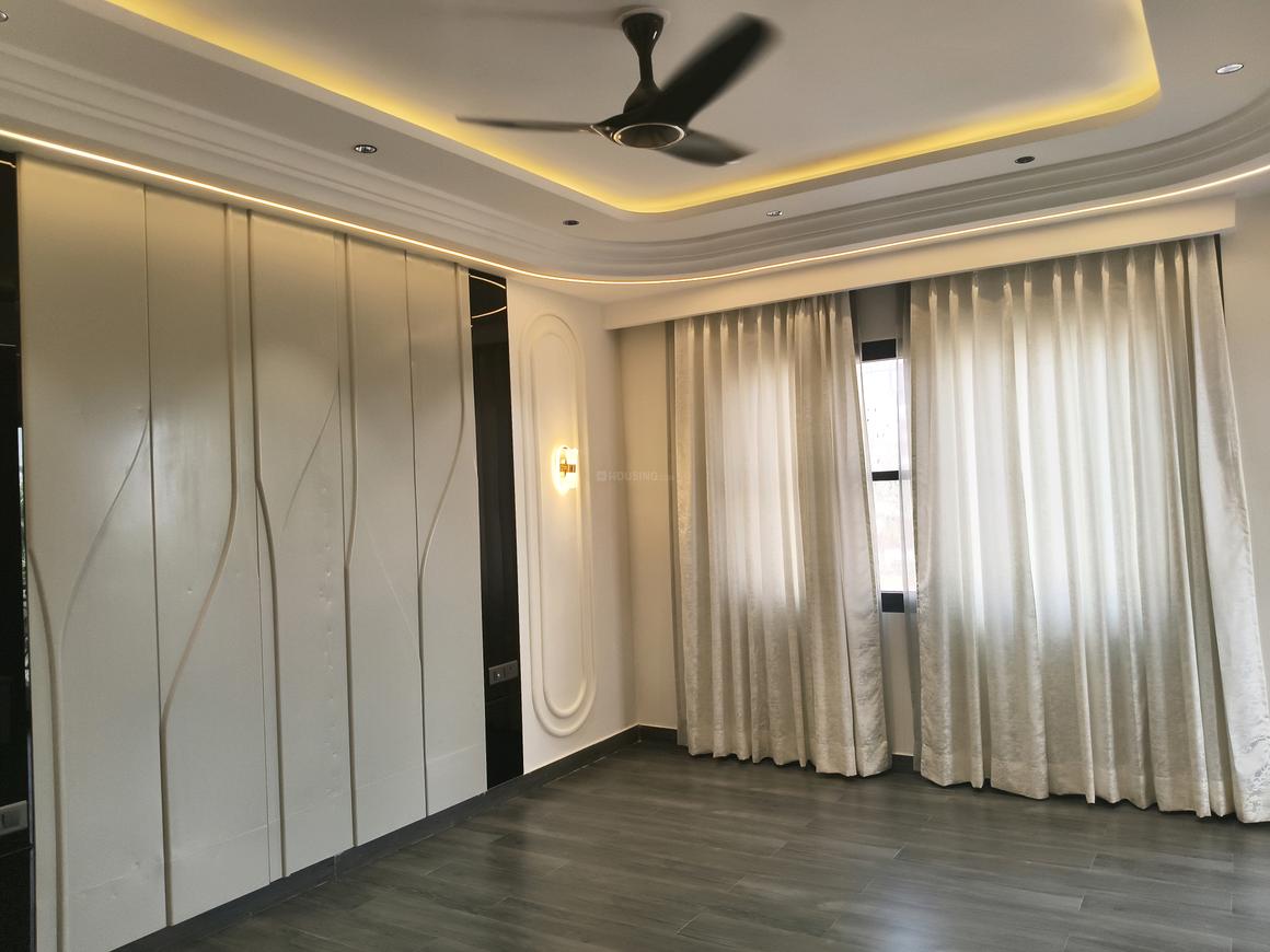 3 BHK for rent in Sector 15 Part 2, Gurugram — semi-furnished — 1500 sq.ft — Hope Apartments