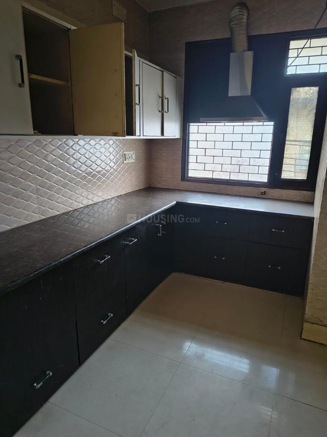 3 BHK for rent in Sector 15 Part 2, Gurugram — semi-furnished — 1550 sq.ft