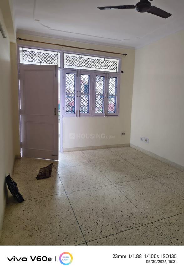 3 BHK for rent in Sector 15 Part 2, Gurugram — semi-furnished — 1550 sq.ft