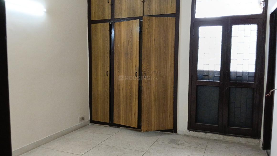 3 BHK for rent in Sector 15 Part 2, Gurugram — semi-furnished — 1700 sq.ft — Hope Apartments