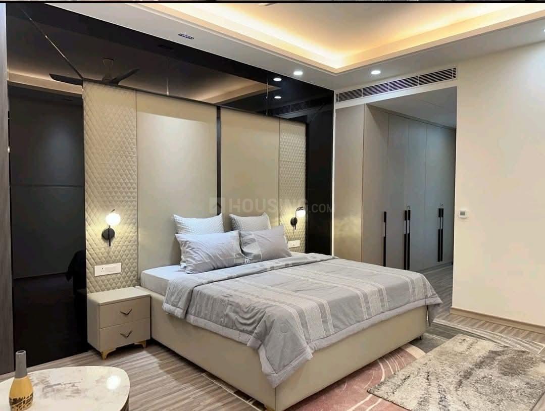 3 BHK for rent in Sector 18, Gurugram — semi-furnished — 1870 sq.ft
