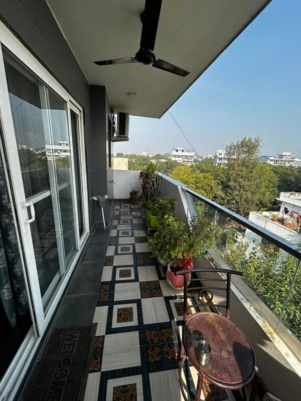 3 BHK for rent in Sector 21, Gurugram — furnished — 1500 sq.ft