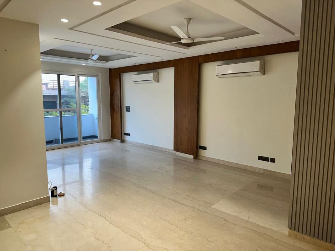 3 BHK for rent in Sector 21, Gurugram — semi-furnished — 1780 sq.ft