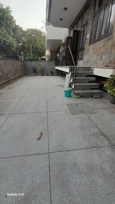3 BHK for rent in Sector 22, Gurugram — semi-furnished — 2000 sq.ft