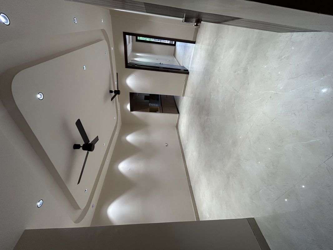 3 BHK for rent in Sector 22b, Gurugram — semi-furnished — 1800 sq.ft
