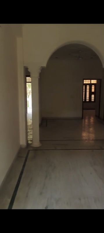 3 BHK for rent in Sector 23, Gurugram — semi-furnished — 1850 sq.ft — Ansal Plaza Sector-23