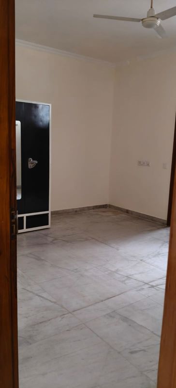 3 BHK for rent in Sector 23, Gurugram — semi-furnished — 1900 sq.ft — Anil Suri Group Residency 23