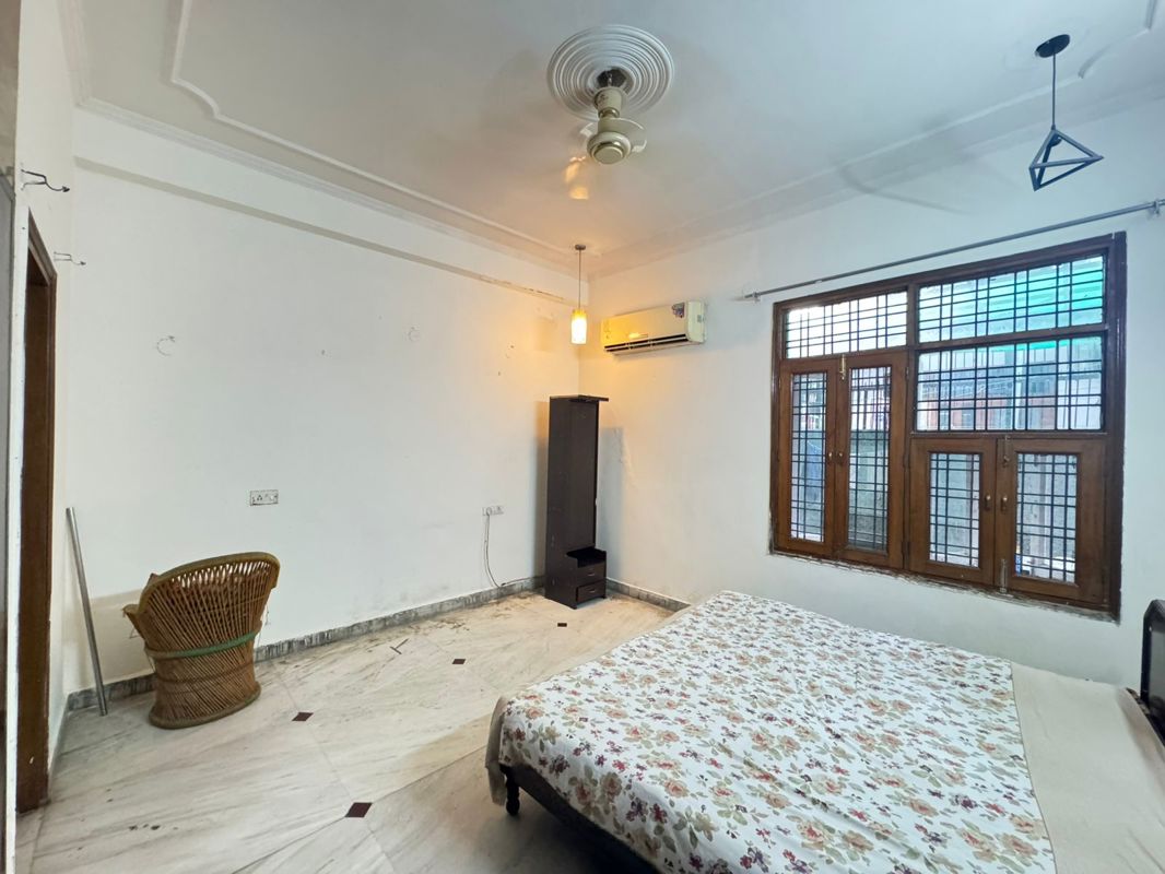 3 BHK for rent in Sector 23a, Gurugram — semi-furnished — 360 sq.ft