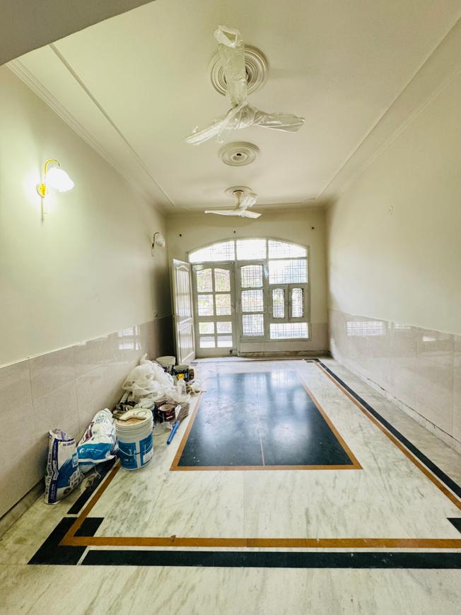 3 BHK for rent in Sector 23A, Gurugram — semi-furnished — 2400 sq.ft