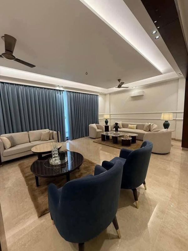 3 BHK for rent in Sector 24, Gurugram — semi-furnished — 1780 sq.ft — Dlf Cyber City