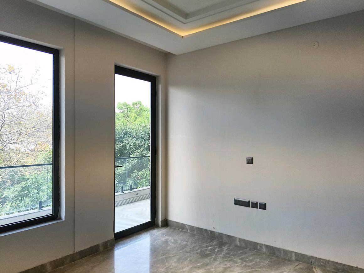 3 BHK for rent in Sector 24, Gurugram — semi-furnished — 1800 sq.ft — DLF Independent Floors At Dlf City Phase I II And III