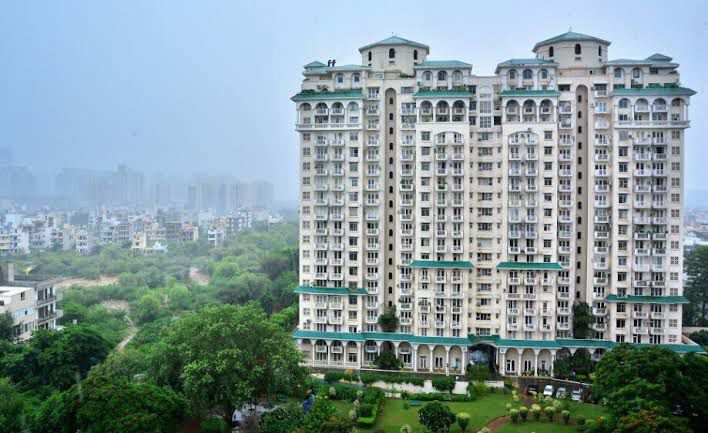 3 BHK for rent in Sector 27, Gurugram — semi-furnished — 1777 sq.ft — DLF Regency Park II