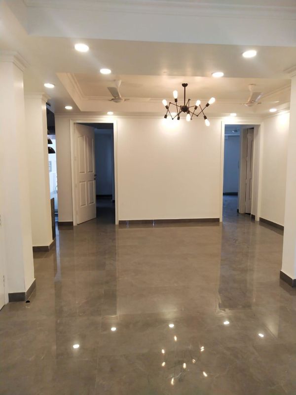 3 BHK for rent in Sector 27, Gurugram — semi-furnished — 2180 sq.ft