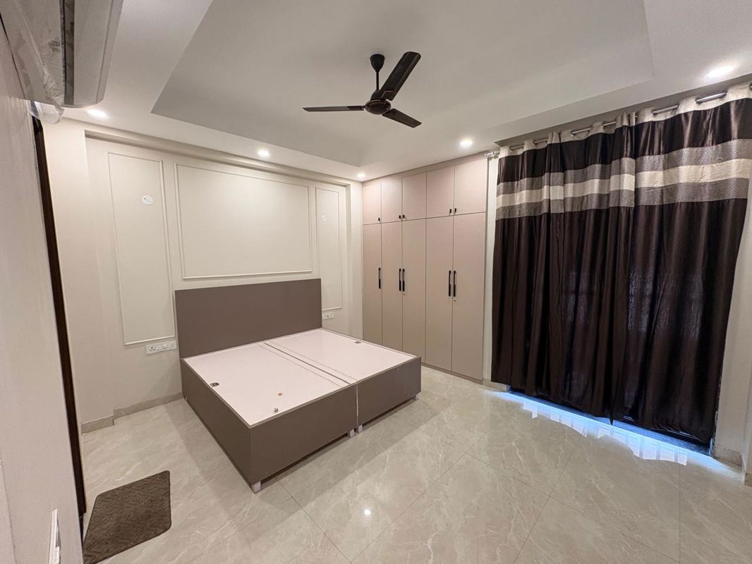 3 BHK for rent in Sector 27, Gurugram — furnished — 250 sq.ft — DLF City Gurgaon