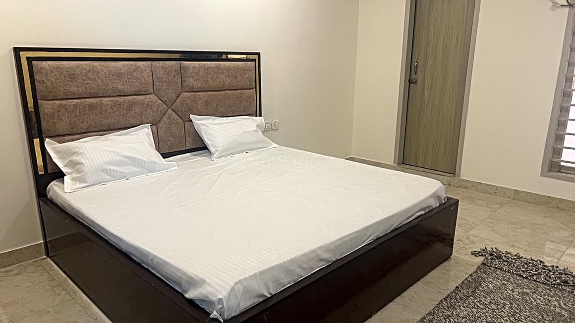 3 BHK for rent in Sector 27, Gurugram — 2450 sq.ft