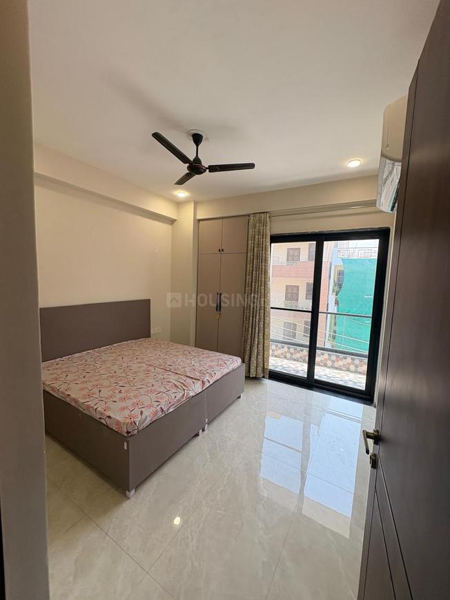 3 BHK for rent in Sector 27, Gurugram — semi-furnished — 1500 sq.ft