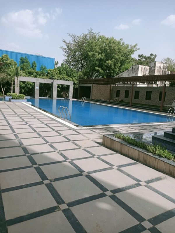 3 BHK for rent in Sector 3, Gurugram — semi-furnished — 1900 sq.ft — Santur Aspira