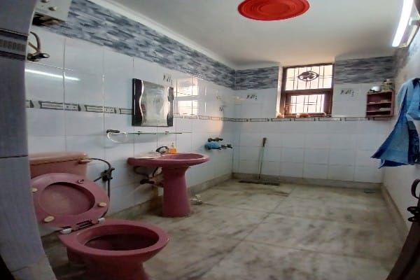 3 BHK for rent in Sector 31, Gurugram — unfurnished — 2000 sq.ft — Birla Arika