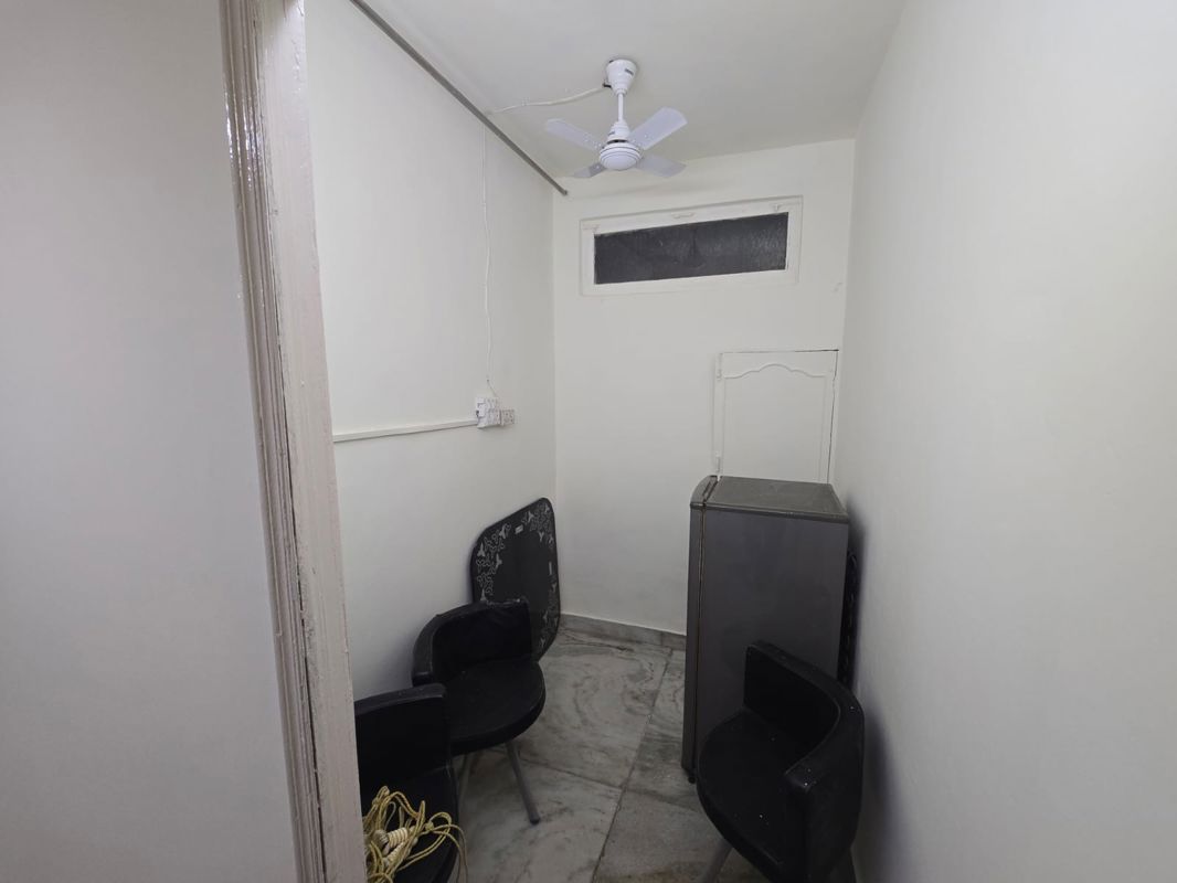 3 BHK for rent in Sector 31, Gurugram — furnished — 214 sq.ft