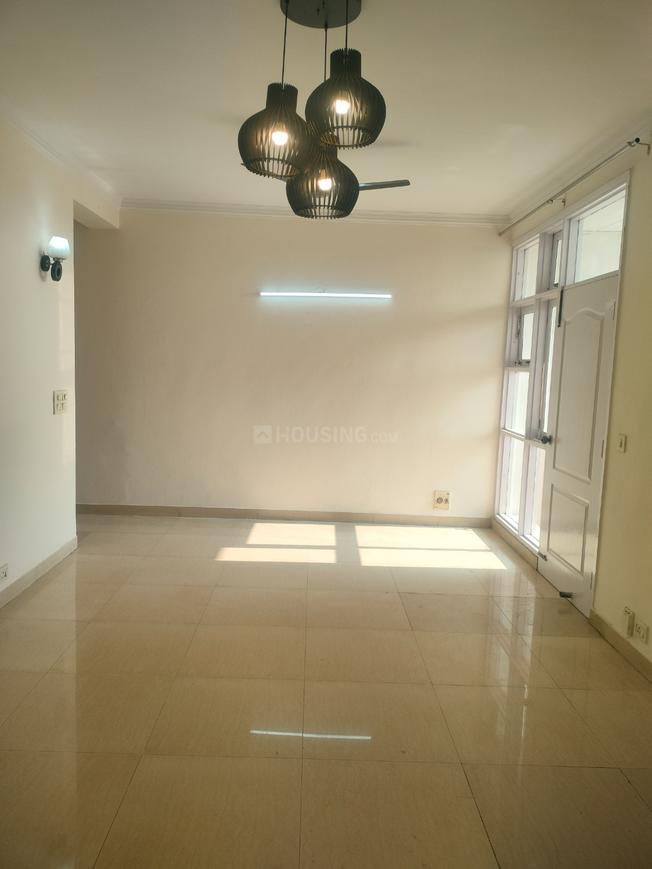 3 BHK for rent in Sector 31, Gurugram — semi-furnished — 1450 sq.ft — Raheja Developer Teachers Apartments