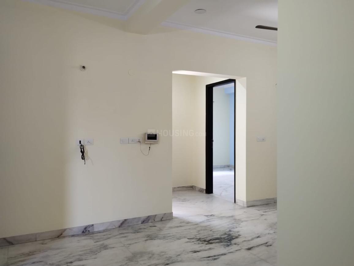 3 BHK for rent in Sector 31, Gurugram — semi-furnished — 2500 sq.ft